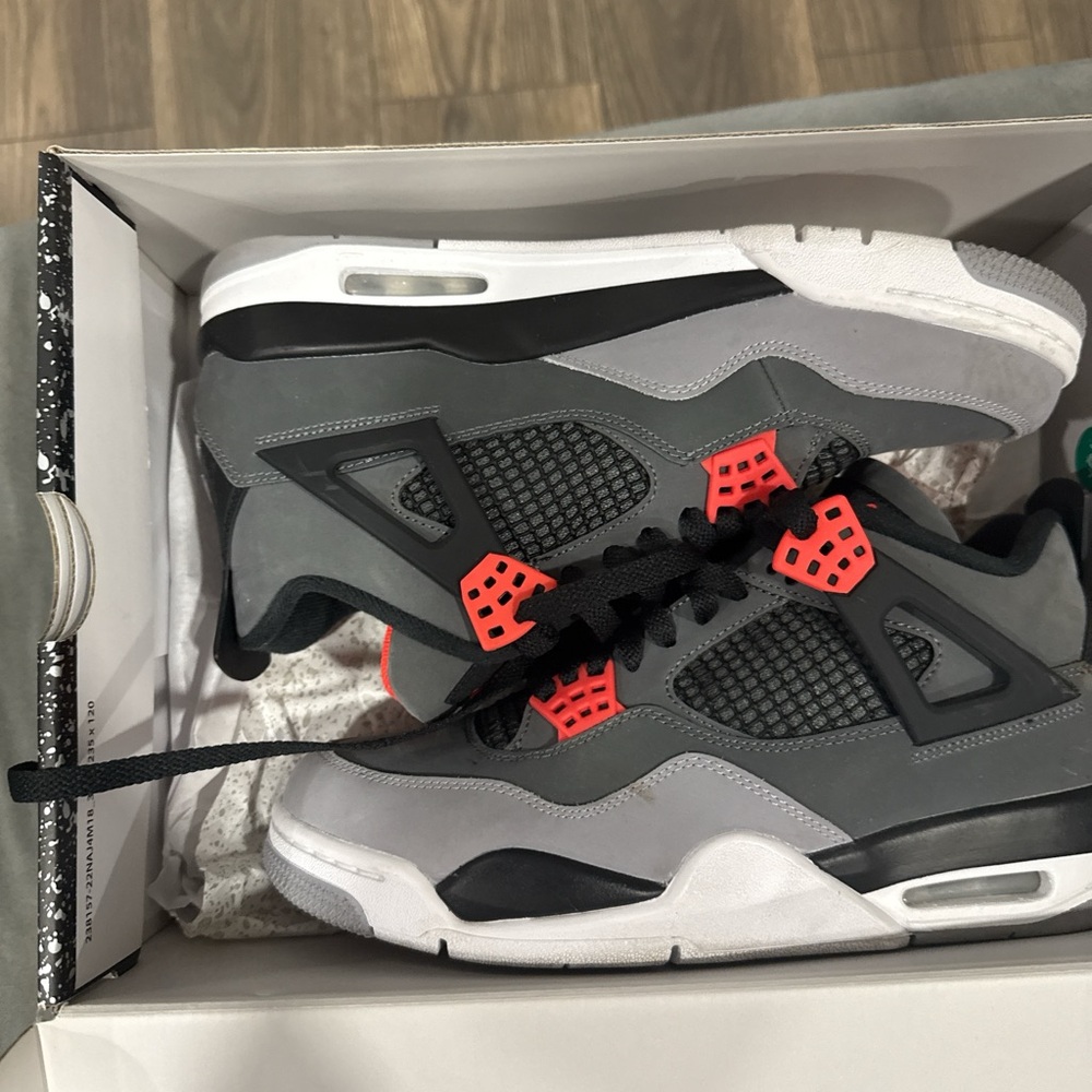 Jordan 4 infared